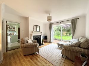 Photo 9- click for photo gallery